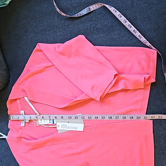 Tommy Bahama, pickford cropped dress cardi,size- XL, color- soft flamingo - Picture 7 of 10